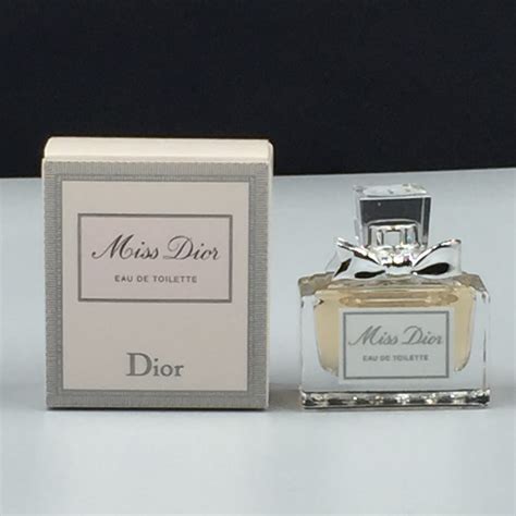 miss dior eau de toilette mini|what does Miss Dior smell like.